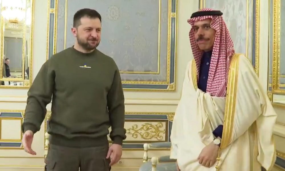 Ucraina, Arabia Saudita fornirà 400mln di dollari di aiuti