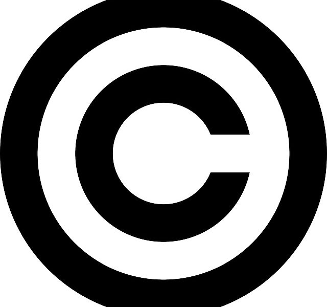 La metà dei giovani consumatori ritiene accettabile acquistare prodotti contraffatti
