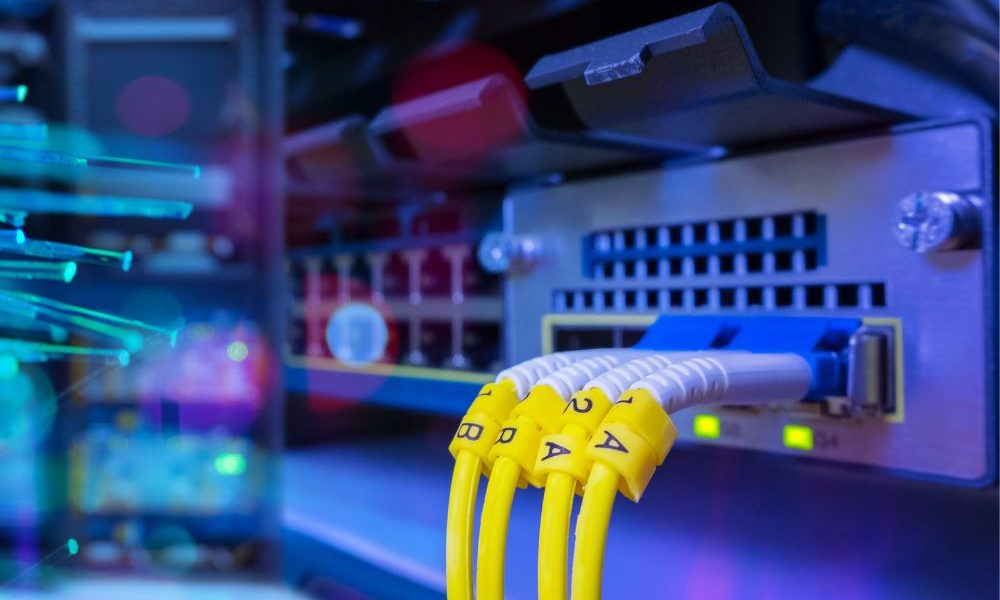 Fibra ottica: le tecnologie FTTC e FTTH