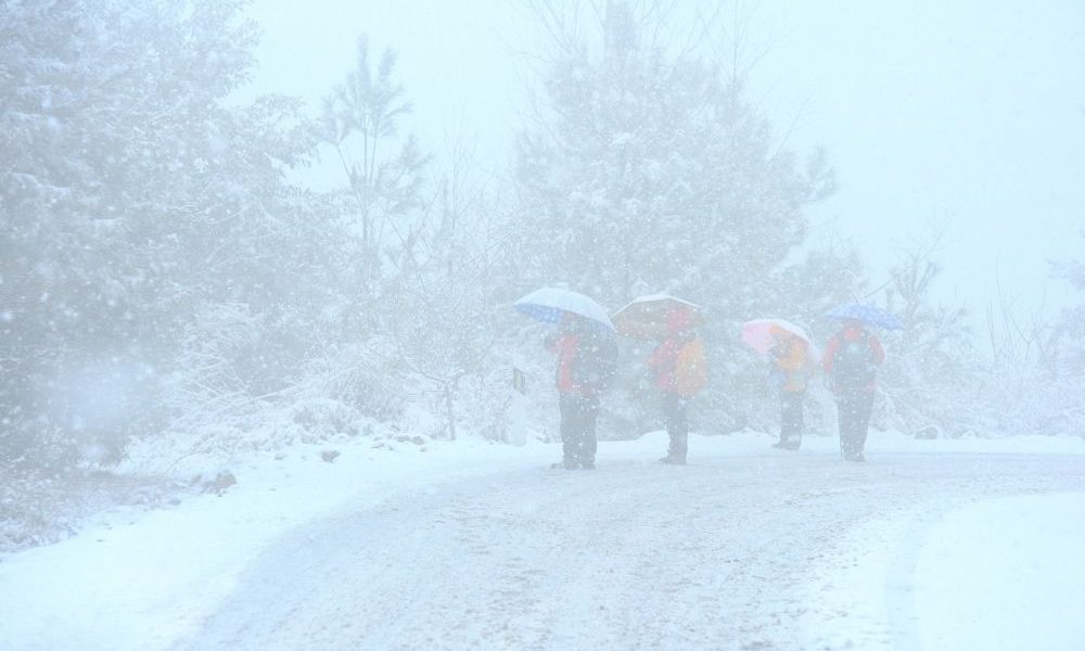 Maltempo nel weekend sull’Italia con doppio fronte e neve in pianura al Nord-Ovest