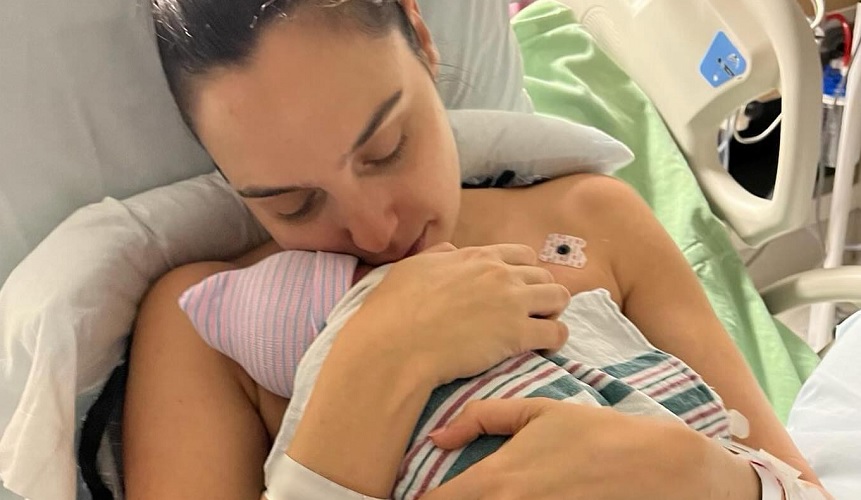 Gal Gadot reveals emergency surgery during pregnancy: removal of blood clot in brain