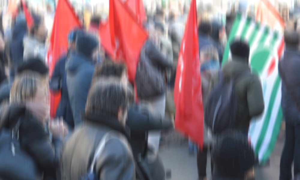 Venerdì 27 marzo: scioperi di trasporto, scuola e giornalisti in tutta Italia