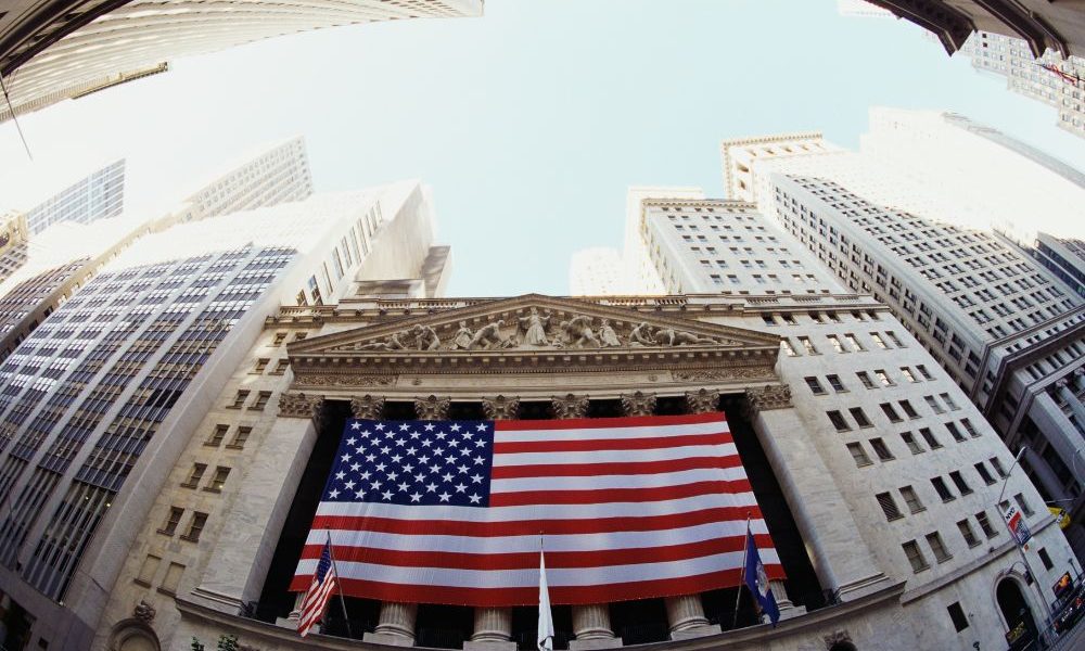 Black Monday on Wall Street: Tesla crash and markets fall sharply