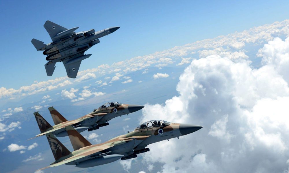Attacco israeliano a Beirut: raid mirato colpisce leader Hezbollah