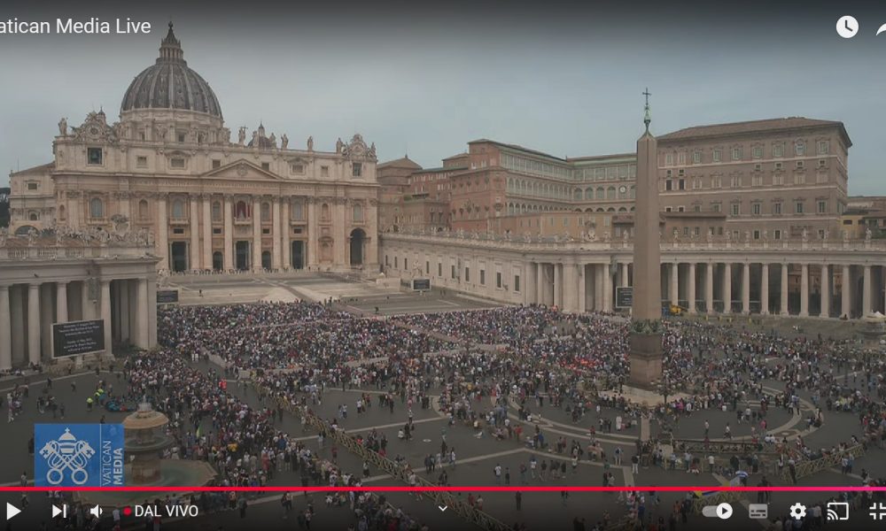 LIVE VIDEO Pope Leo XIV recites the Regina Coeli in St. Peter’s Square
