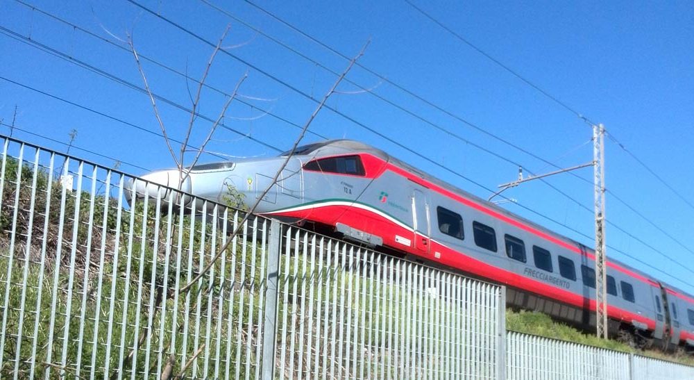 Sciopero treni 23-24 luglio: disagi per iviaggiatori, orari e servizi garantiti