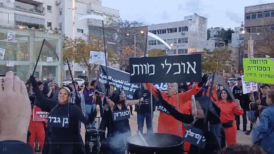 Proteste antigovernative e contro la guerra a Tel Aviv, centinaia in piazza Habima
