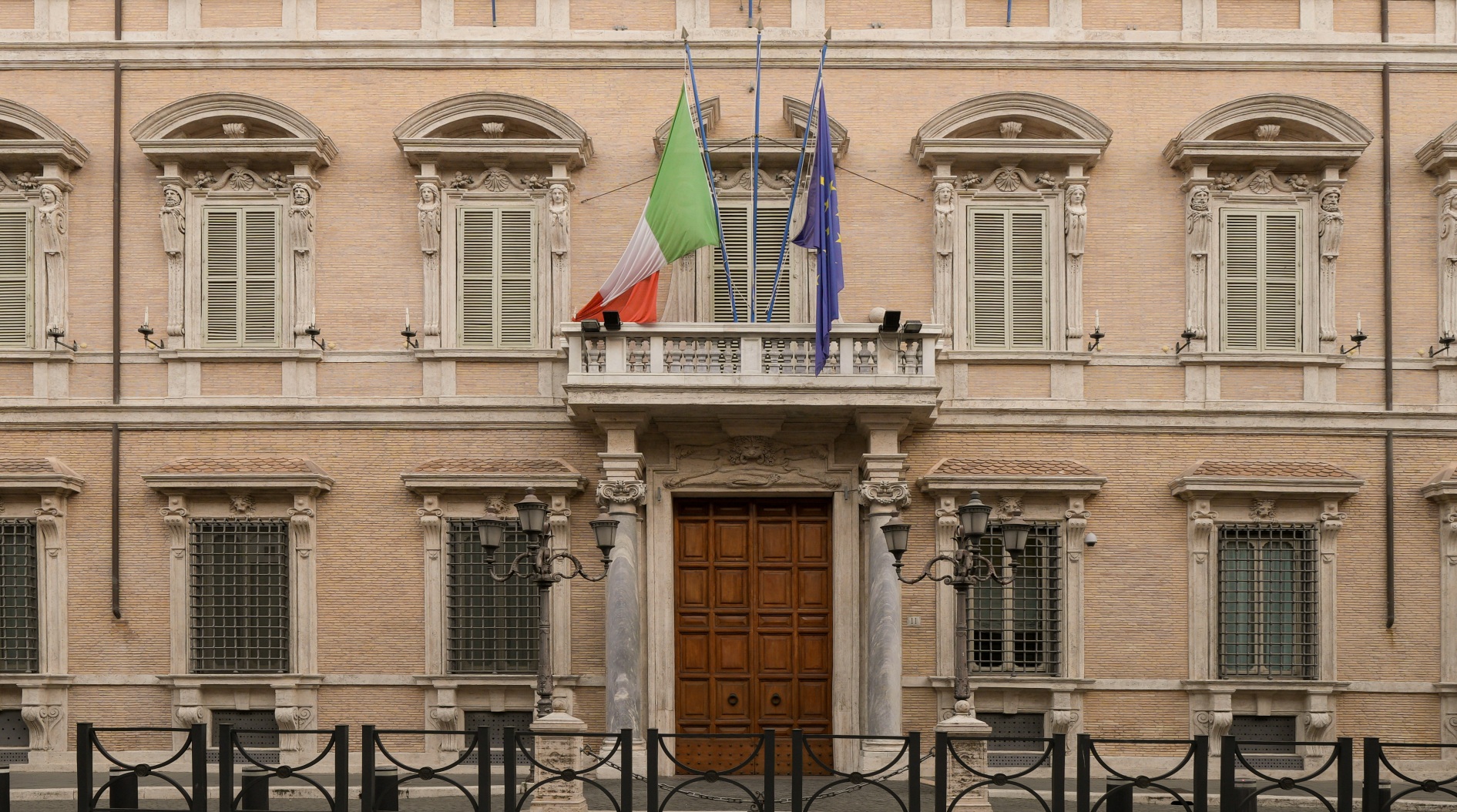 Legge elettorale, il Senato reintroduce le preferenze e restano i capilista bloccati